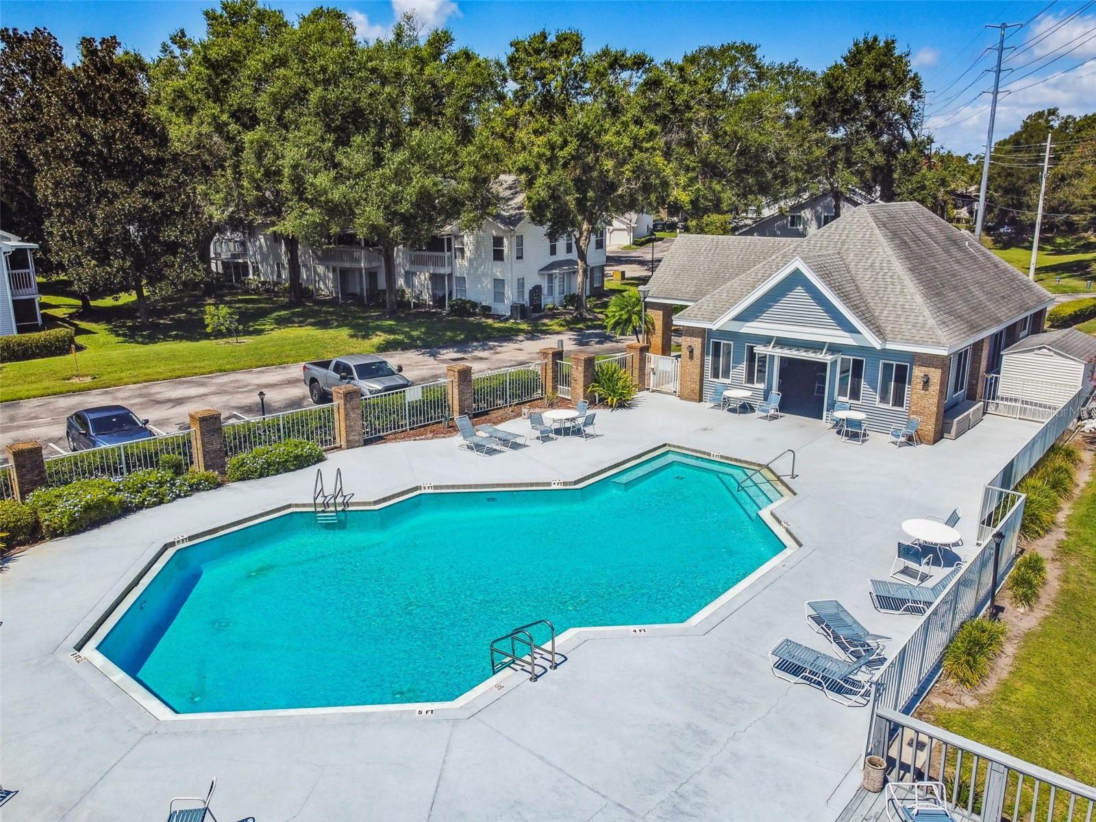 Image 51 of 60 For 2210 Coach House Boulevard 6