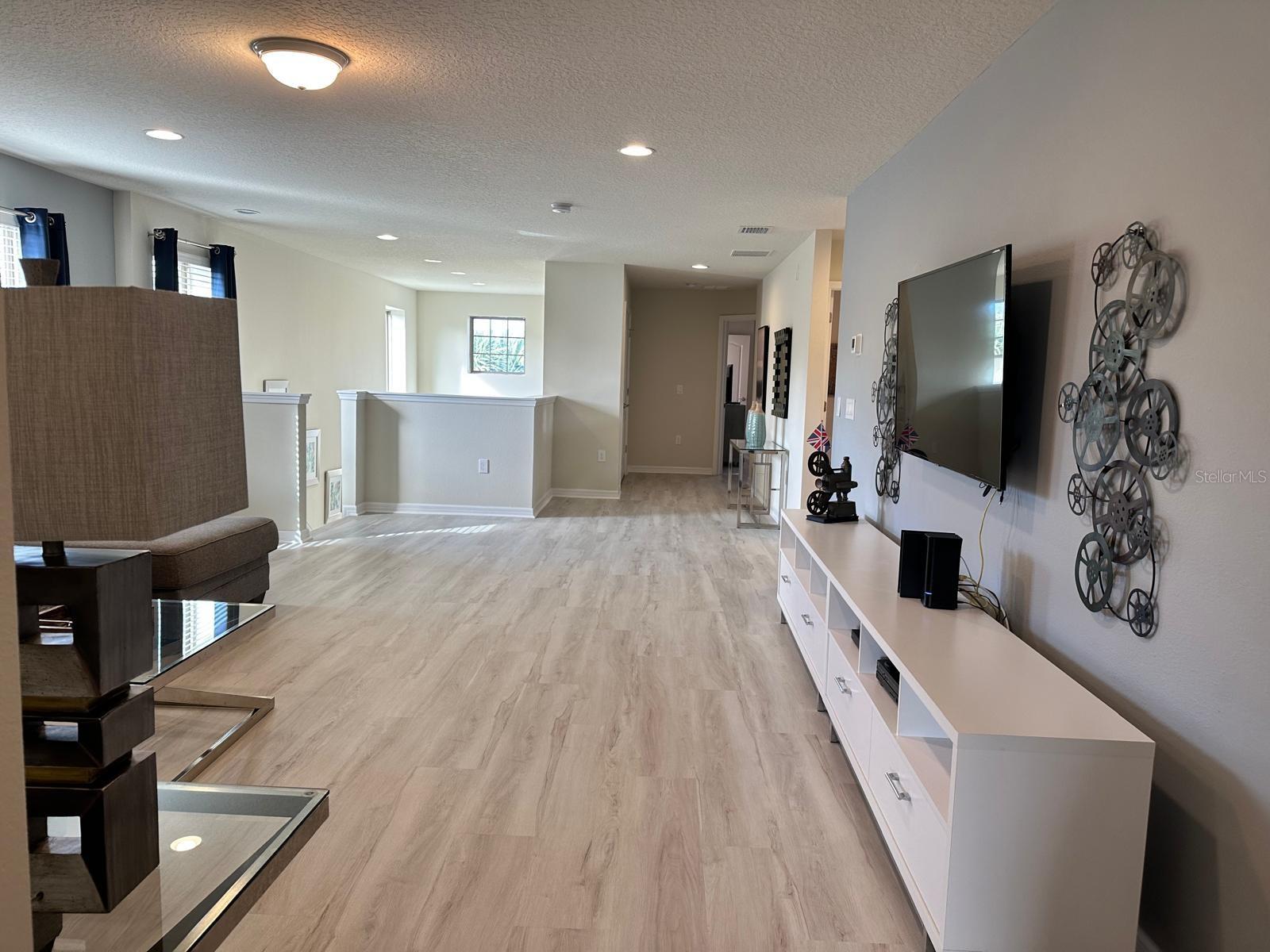 Image 32 of 41 For 1501 Mumbai Way