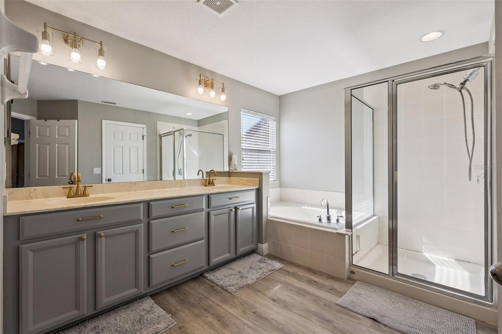 Image 17 of 30 For 9319 Marsh Oaks Court