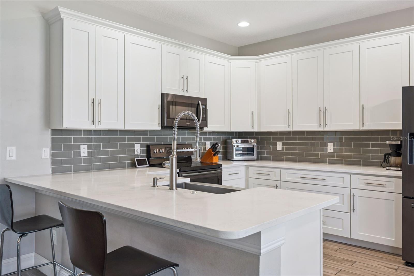 Image 2 of 30 For 9319 Marsh Oaks Court