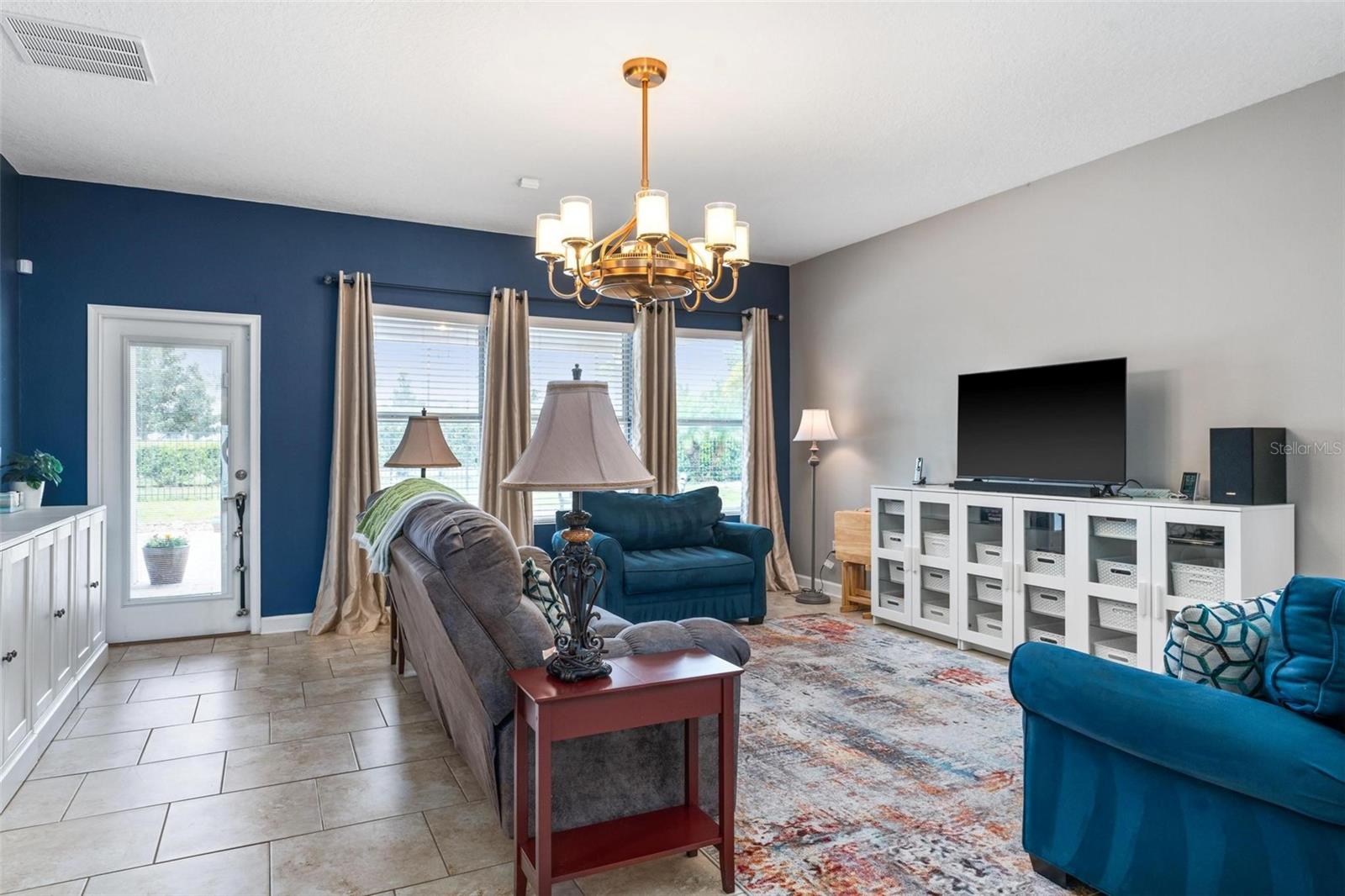 Image 10 of 74 For 4622 Fairy Tale Circle