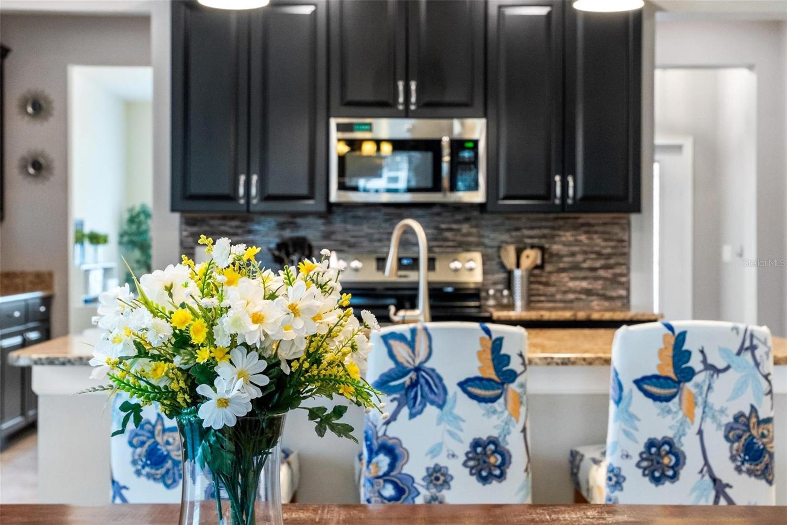 Image 16 of 74 For 4622 Fairy Tale Circle