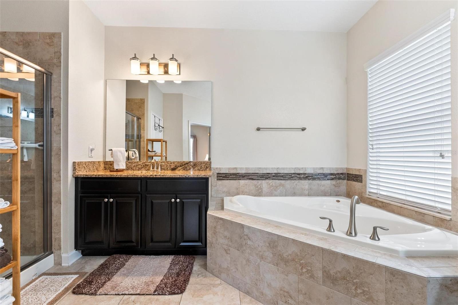 Image 34 of 74 For 4622 Fairy Tale Circle