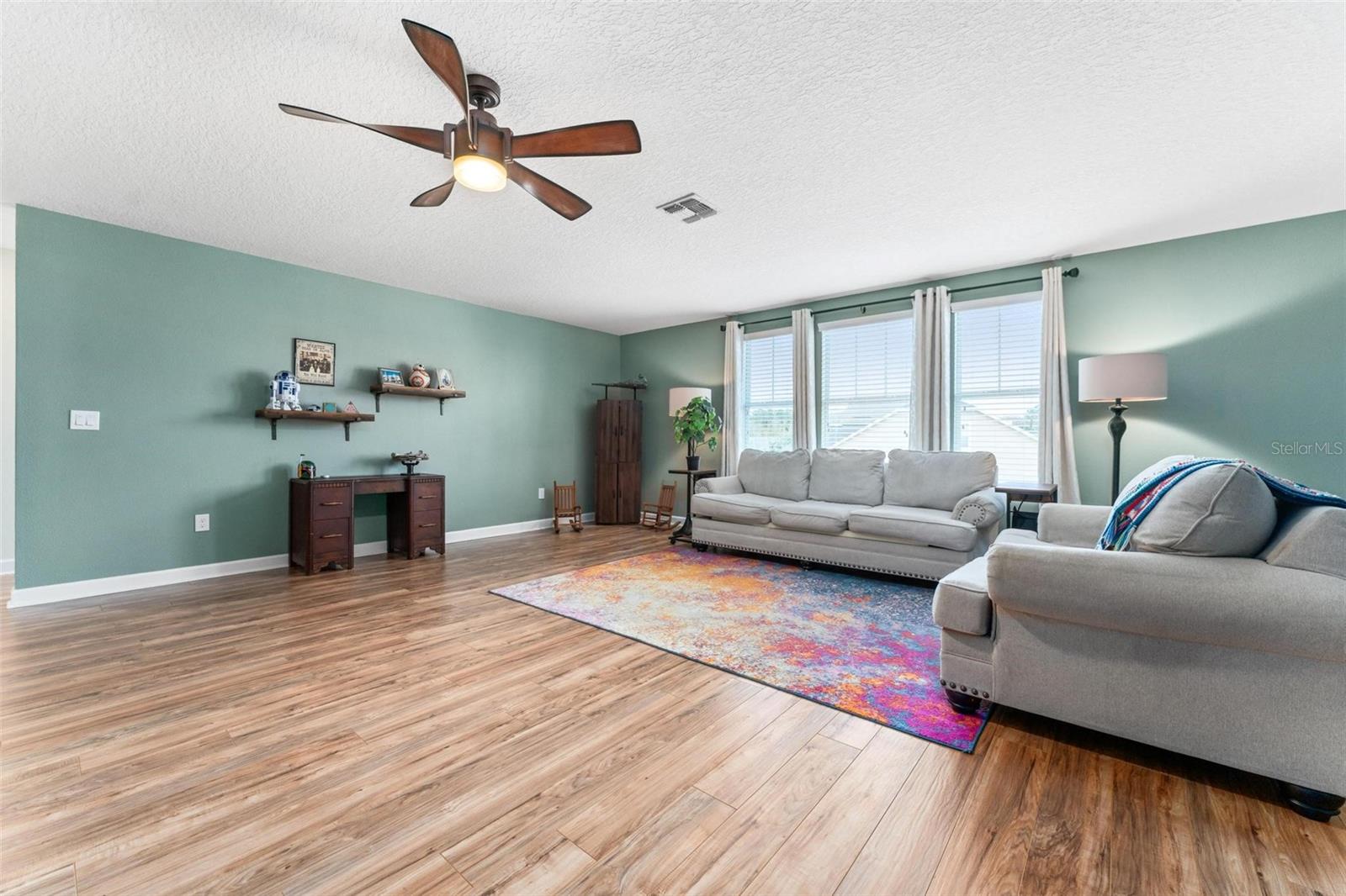 Image 40 of 74 For 4622 Fairy Tale Circle