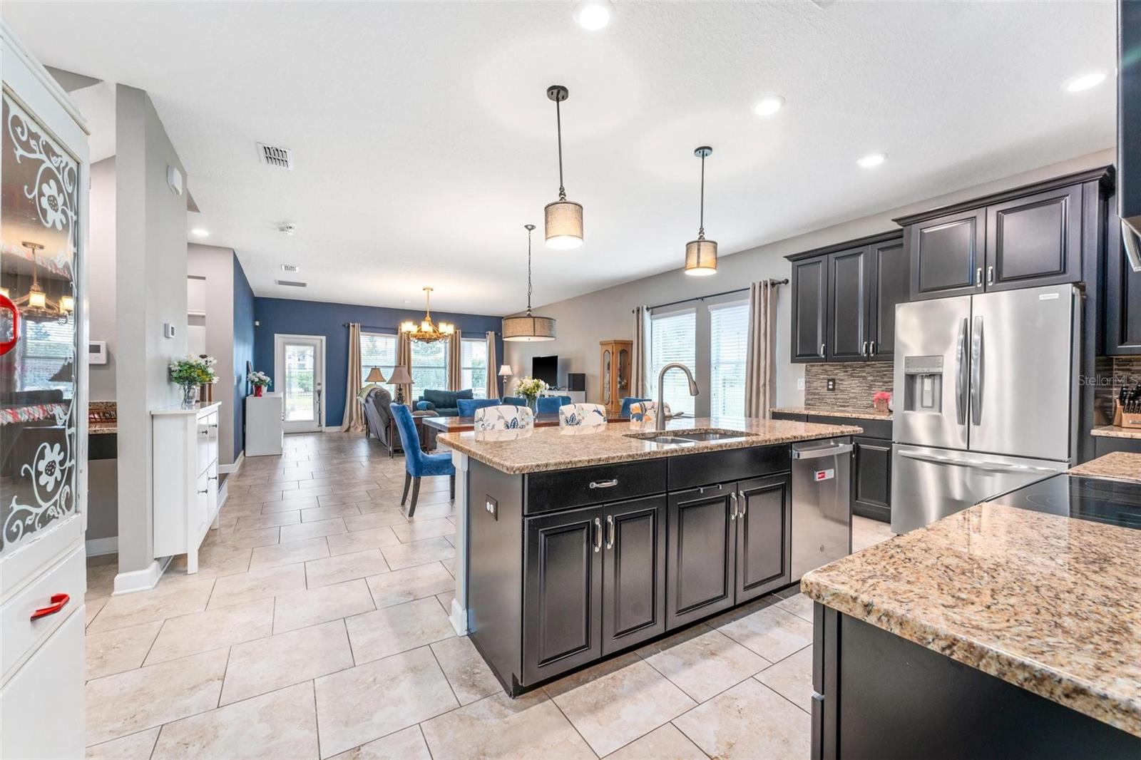 Image 8 of 74 For 4622 Fairy Tale Circle