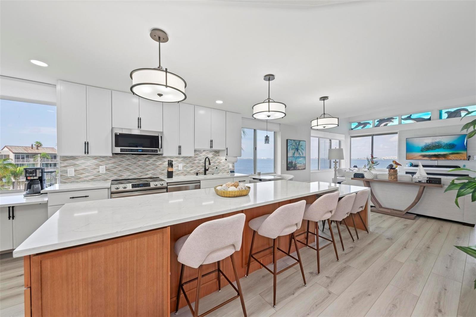 Image 5 of 62 For 5153 Isla Key Boulevard S 408