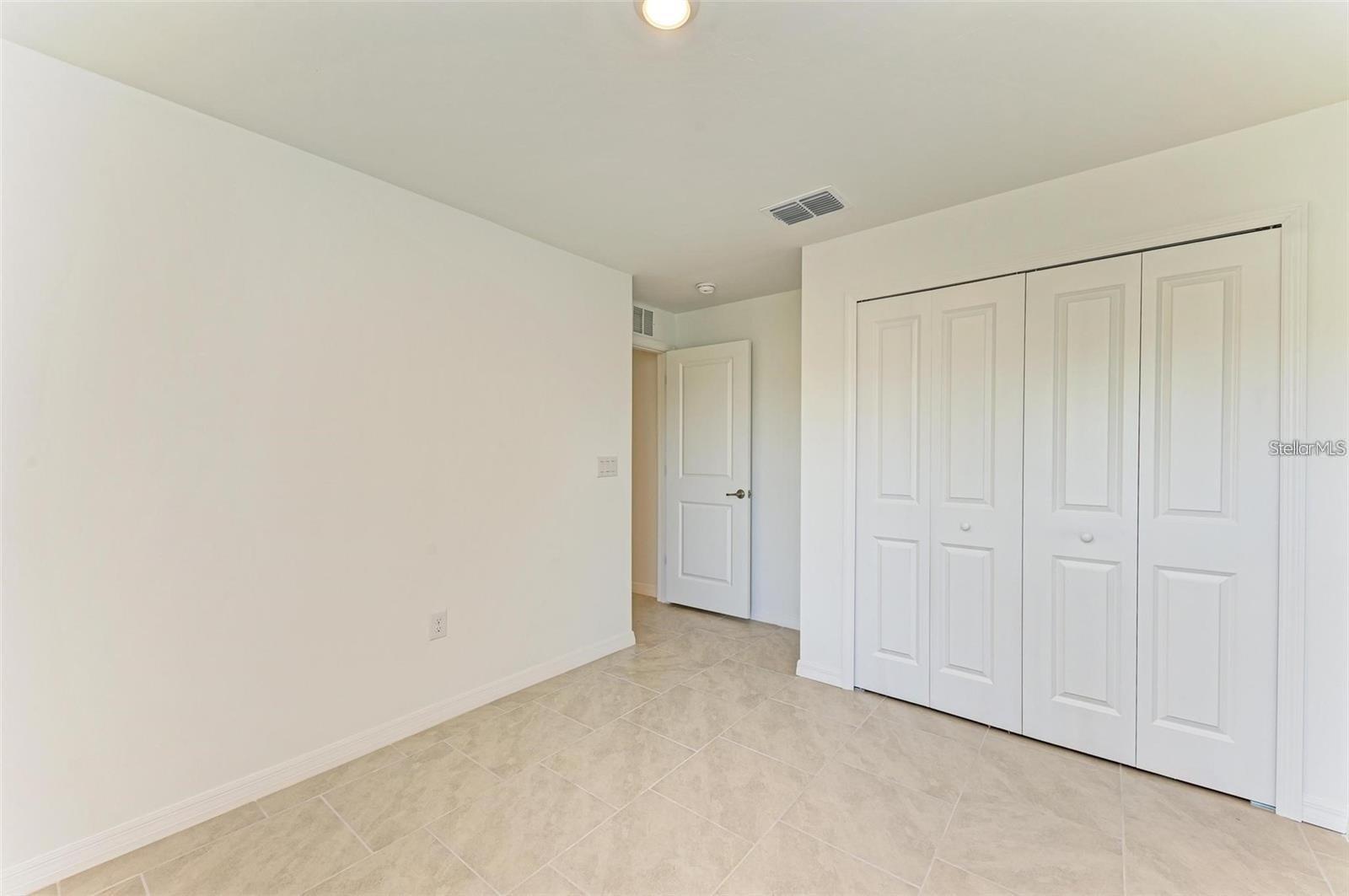 Image 17 of 20 For 1207 Sheehan Boulevard