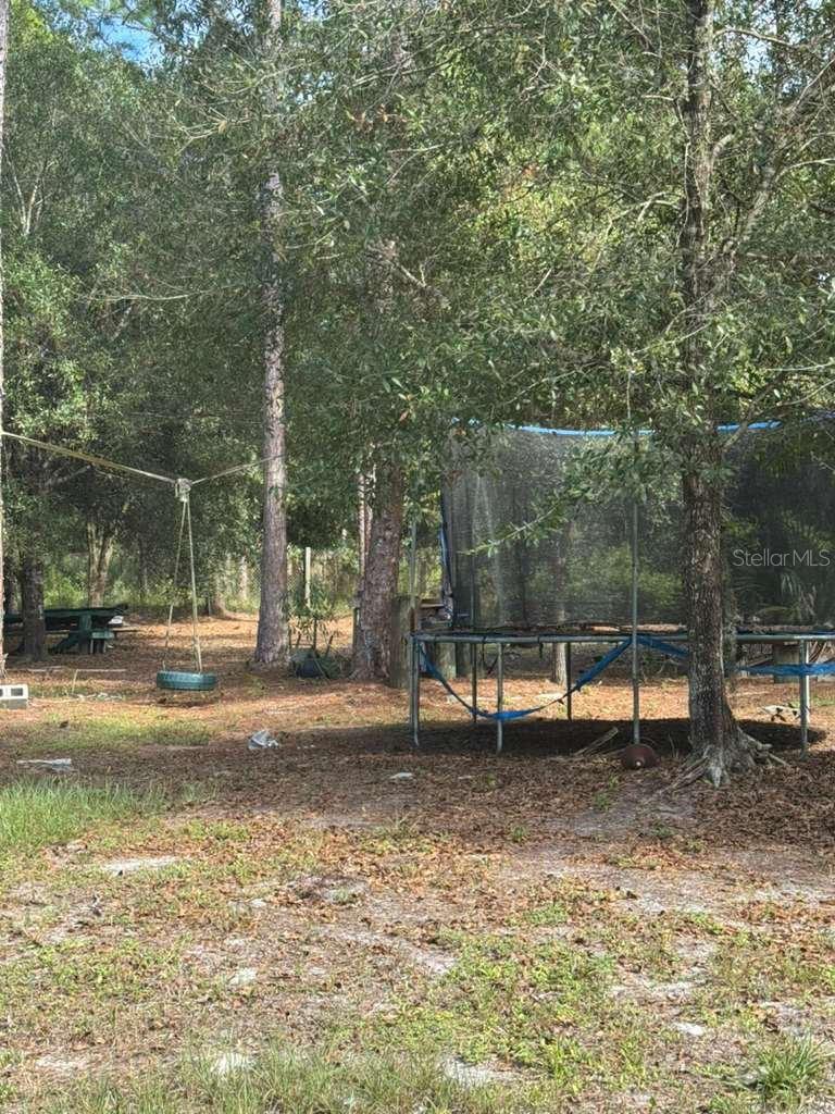 Image 2 of 7 For 415 Verda Street