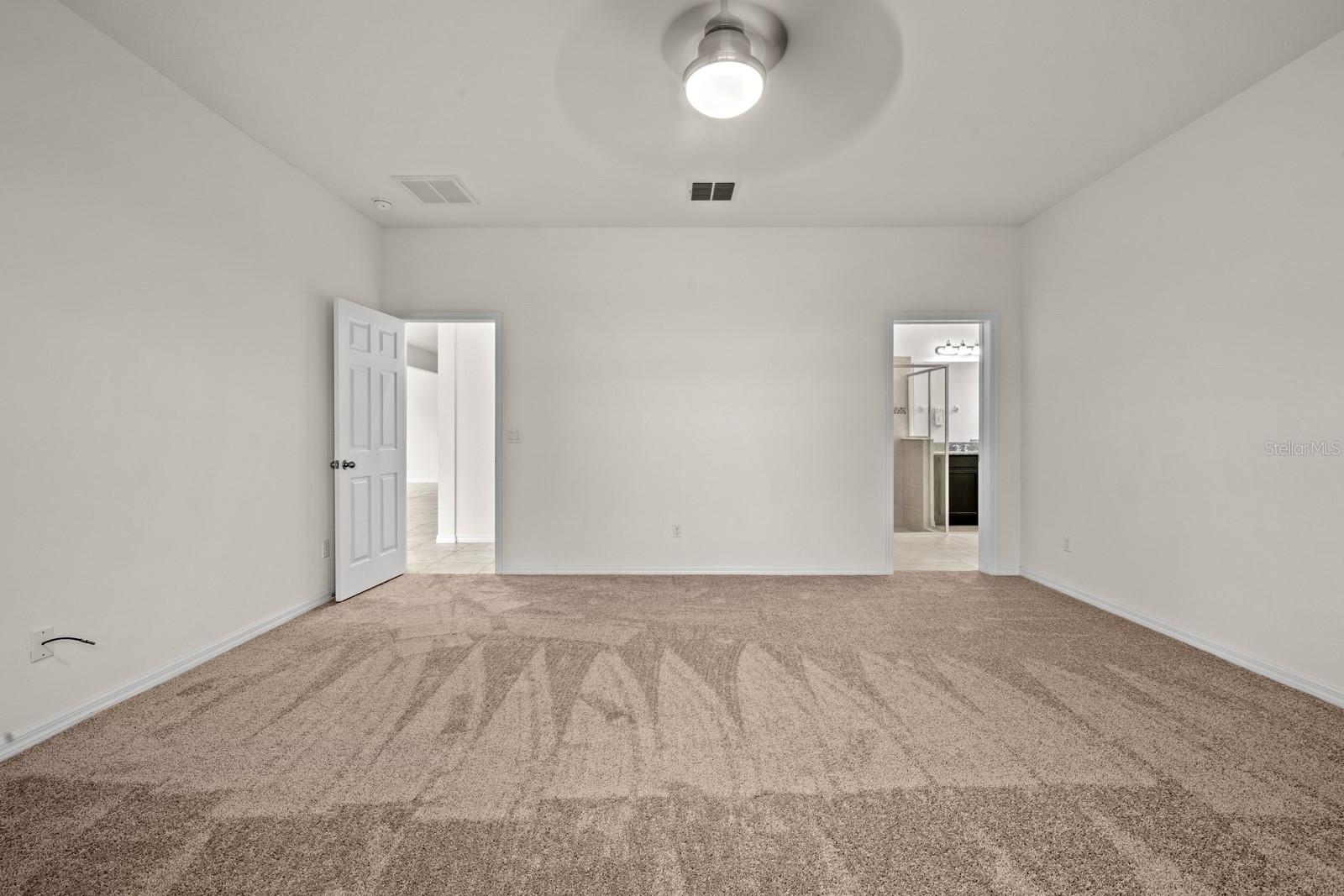 Image 16 of 60 For 4032 Prairie Reserve Boulevard