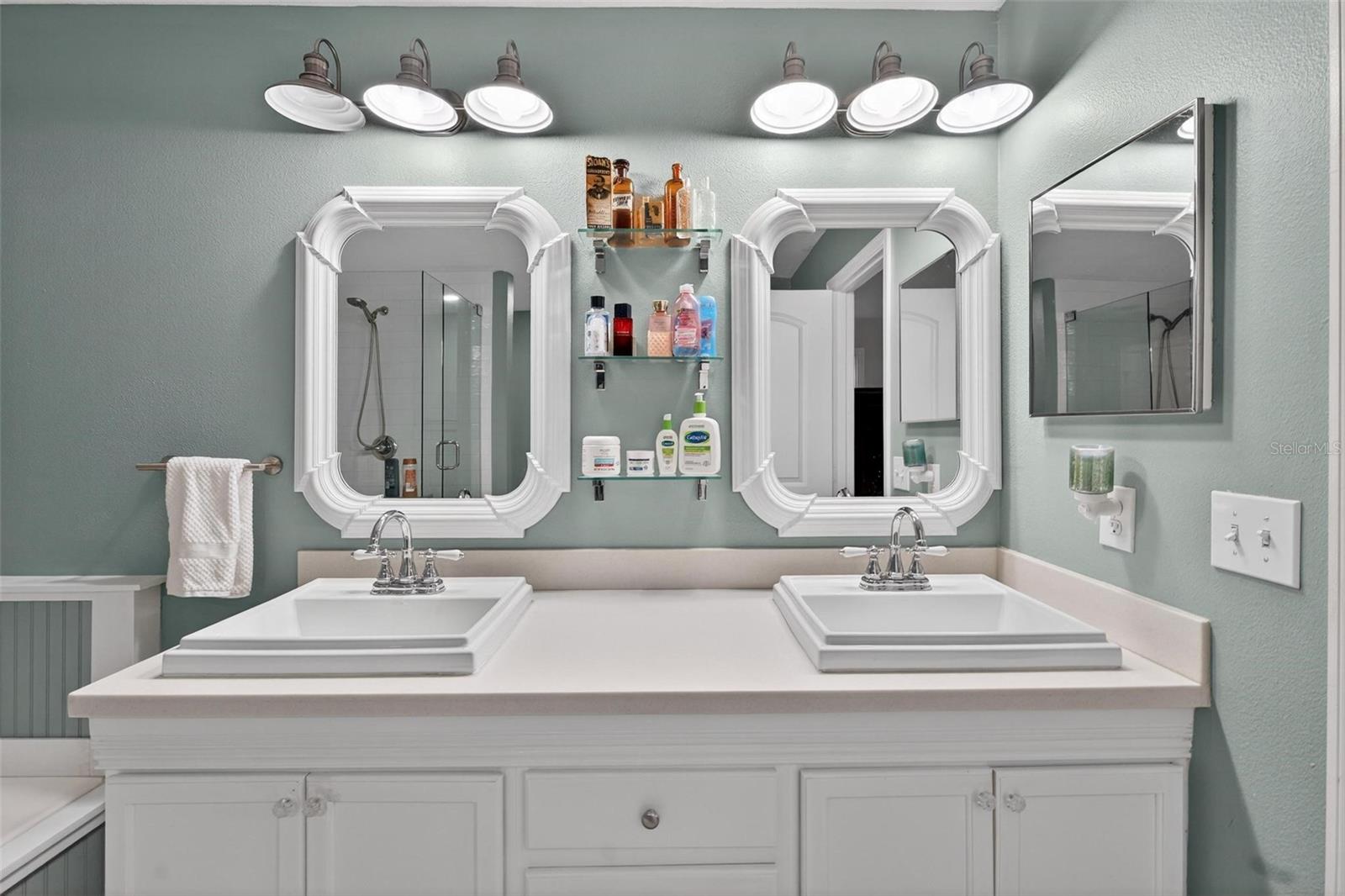 Image 39 of 80 For 1044 Woodson Hammock Circle