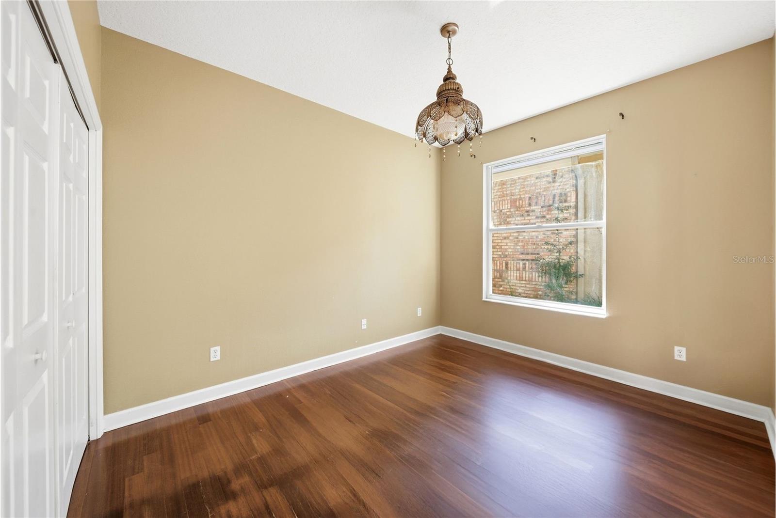 Image 11 of 28 For 715 Powderhorn Circle