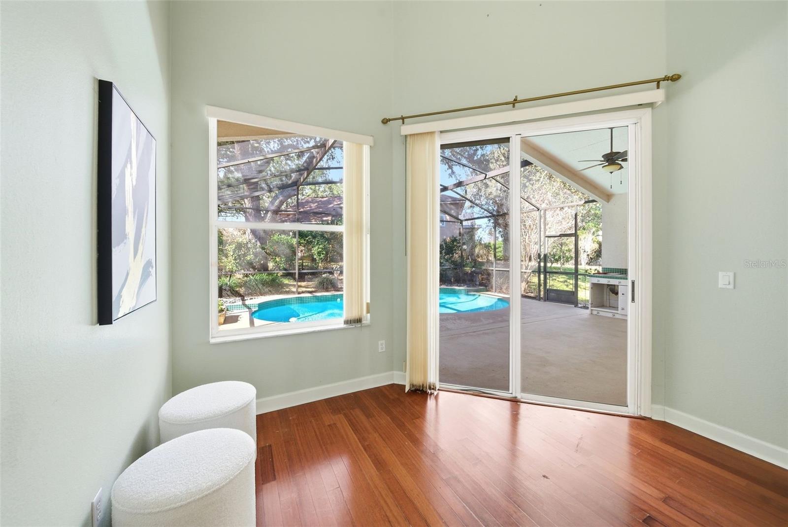 Image 22 of 28 For 715 Powderhorn Circle