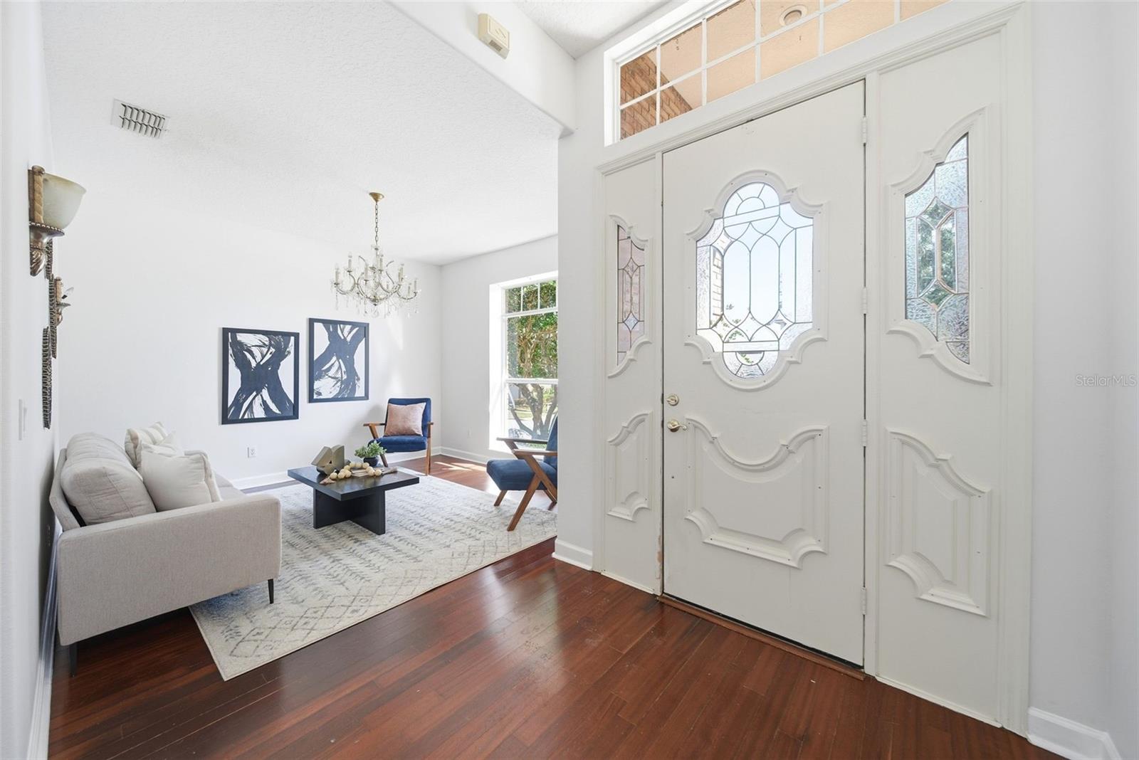 Image 3 of 28 For 715 Powderhorn Circle