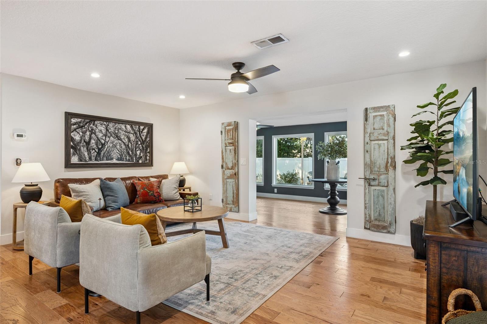 Image 10 of 40 For 2609 Summerfield Road