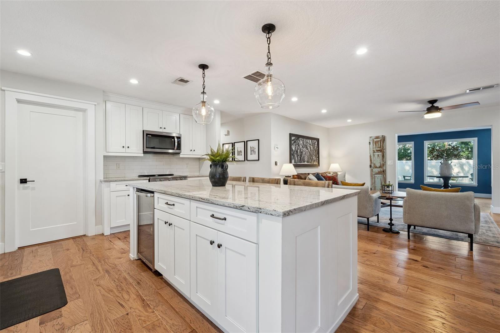 Image 13 of 40 For 2609 Summerfield Road