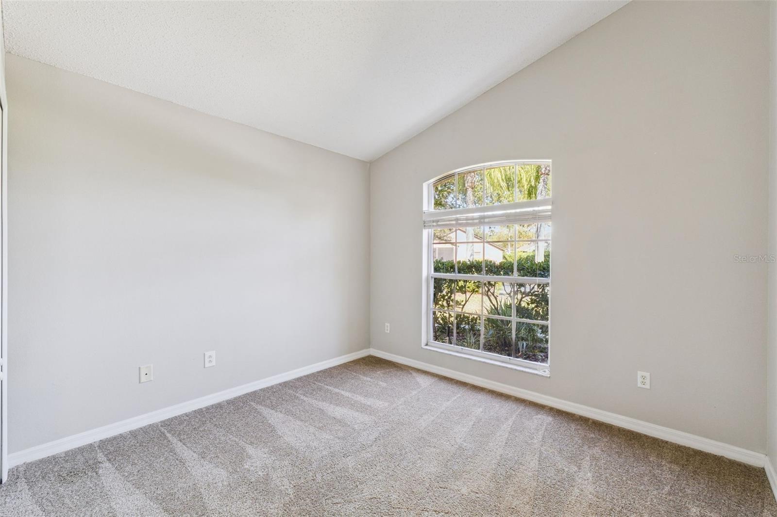 Image 11 of 27 For 14736 Huntley Drive