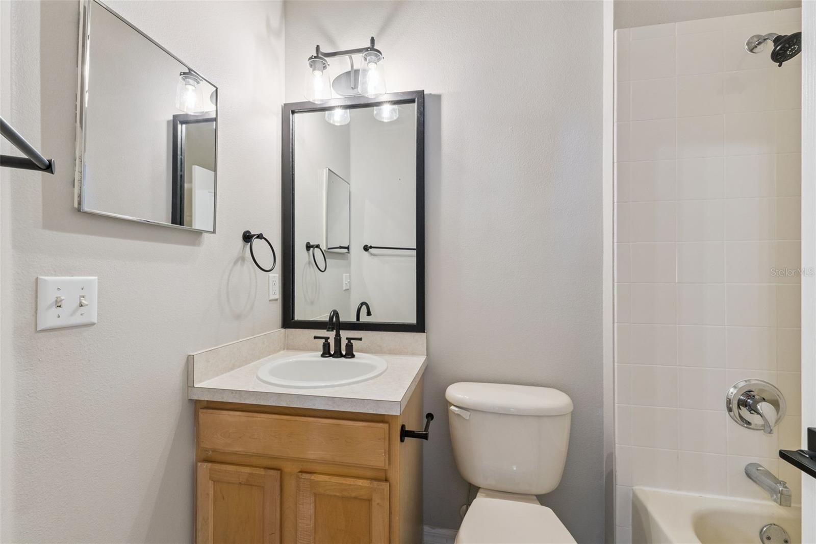 Image 13 of 27 For 14736 Huntley Drive