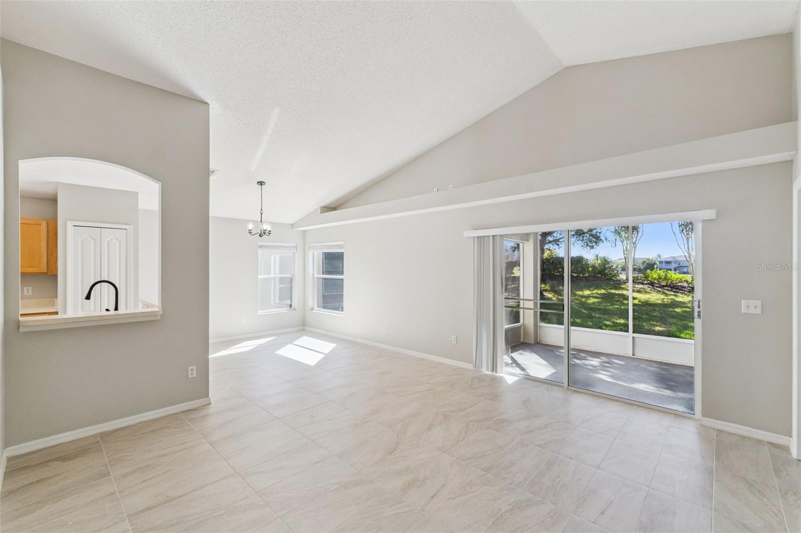 Image 3 of 27 For 14736 Huntley Drive