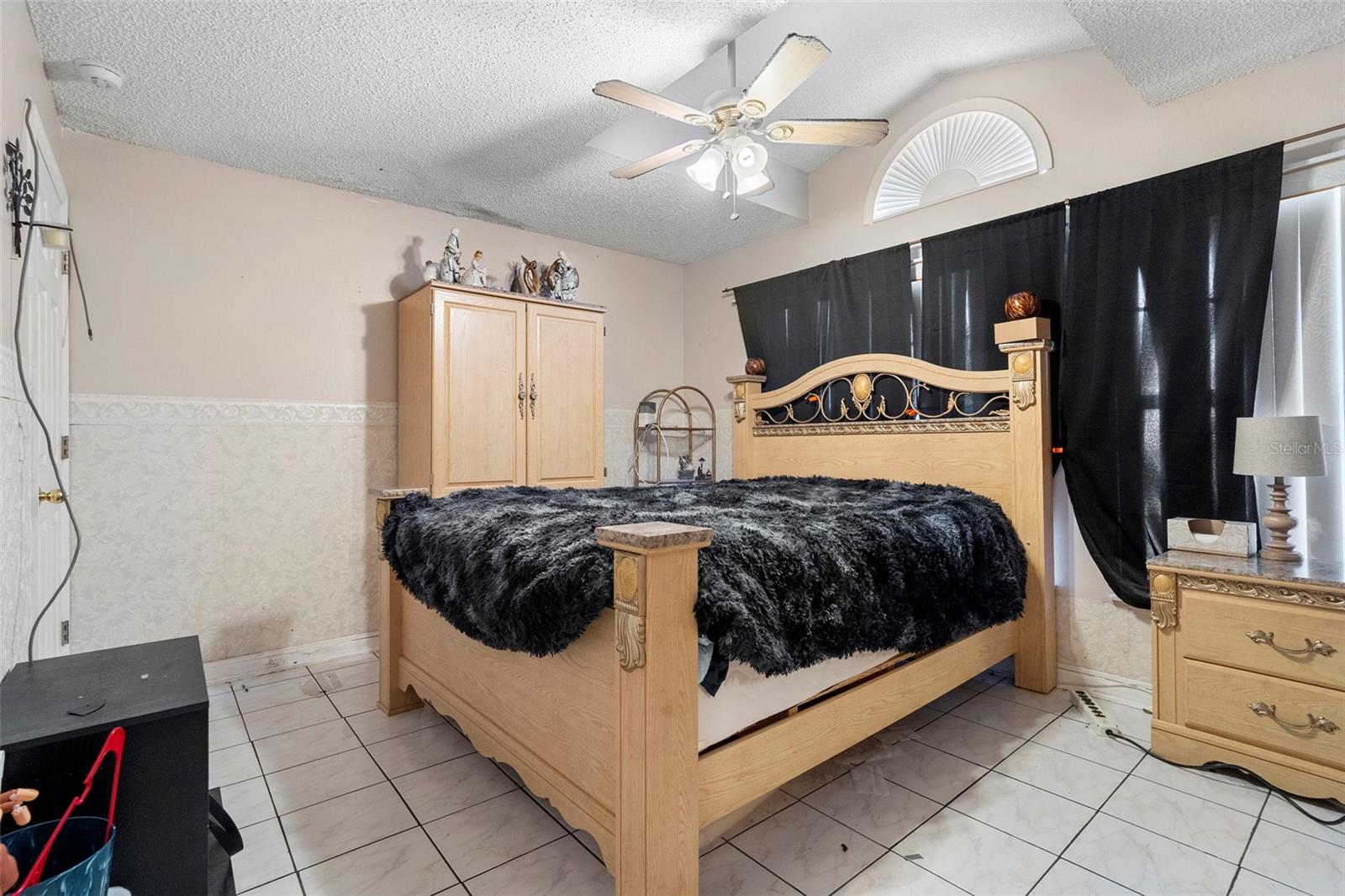 Image 32 of 49 For 26 Jett Loop