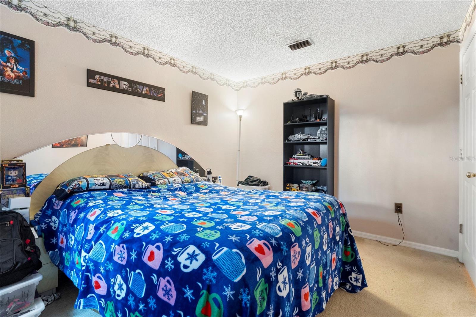 Image 35 of 49 For 26 Jett Loop