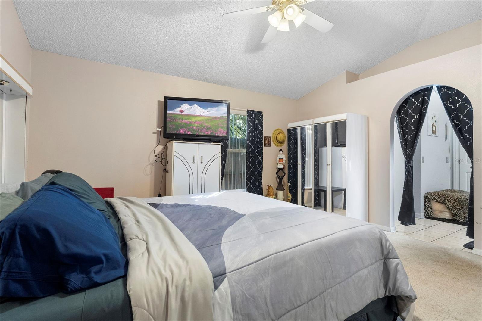 Image 37 of 49 For 26 Jett Loop