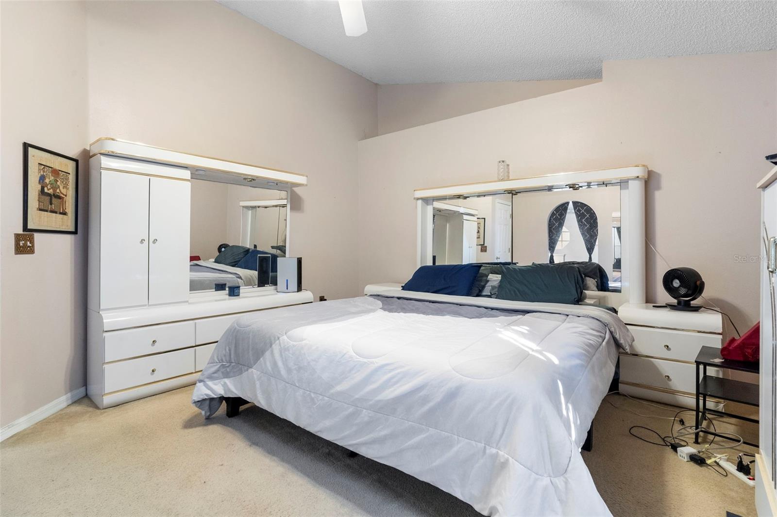 Image 38 of 49 For 26 Jett Loop