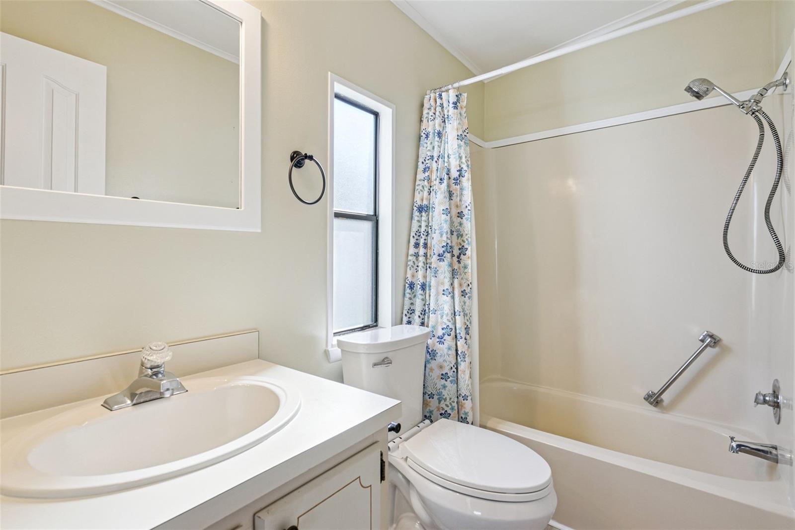 Image 12 of 33 For 11915 Salina Way