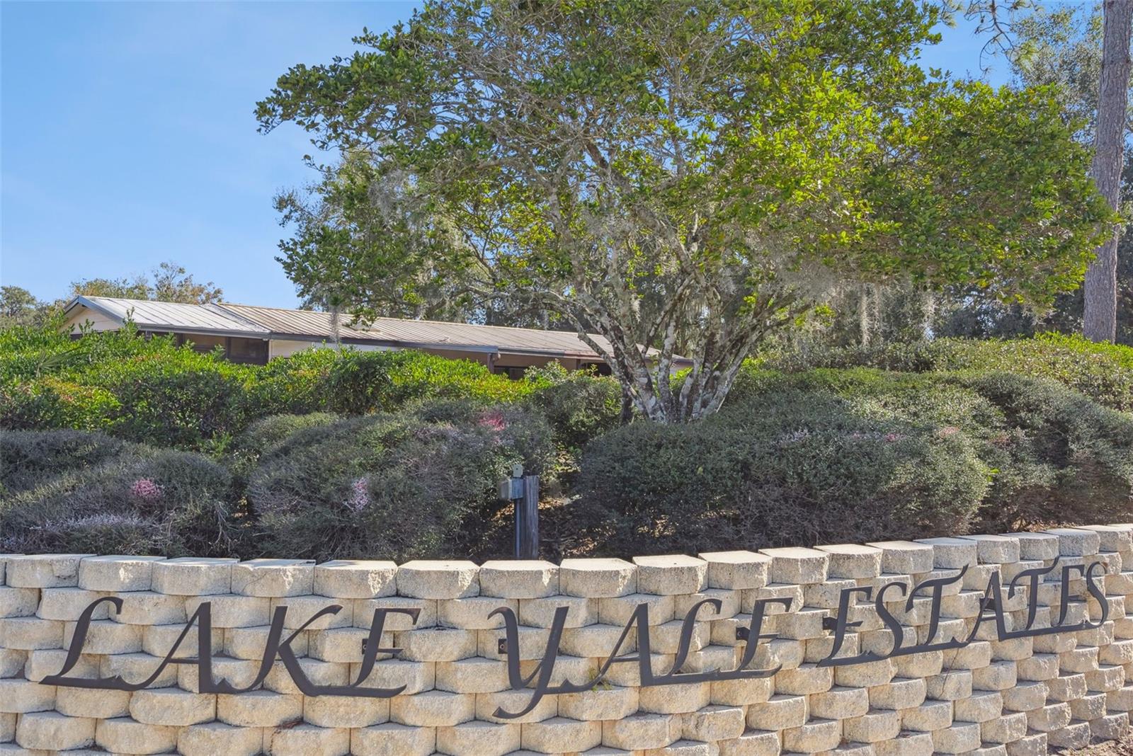 Image 31 of 33 For 11915 Salina Way