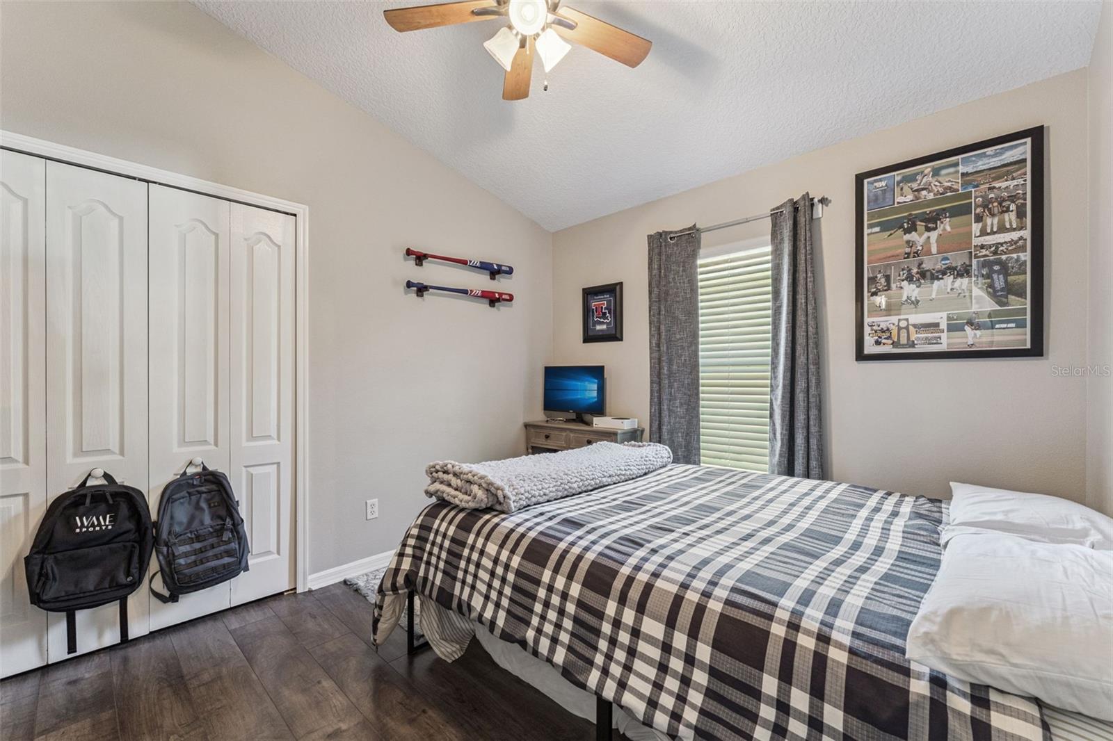 Image 30 of 48 For 15436 Amberbeam Boulevard