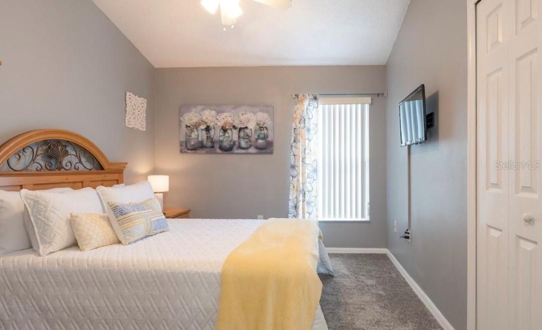 Image 17 of 39 For 4802 Cumbrian Lakes Drive