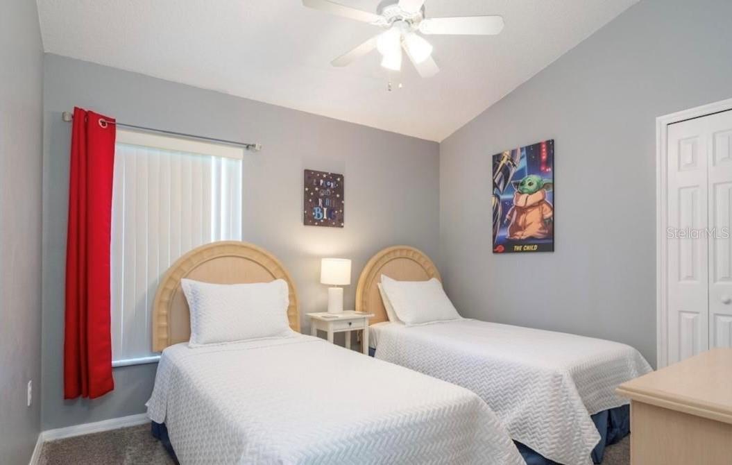 Image 21 of 39 For 4802 Cumbrian Lakes Drive