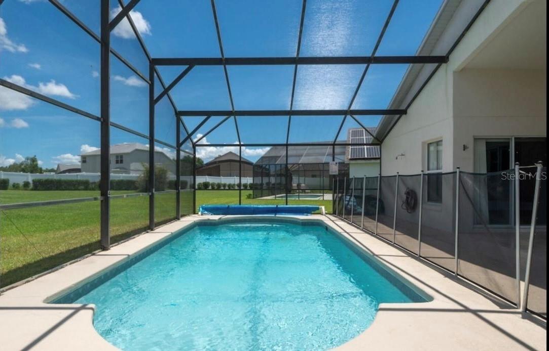 Image 26 of 39 For 4802 Cumbrian Lakes Drive