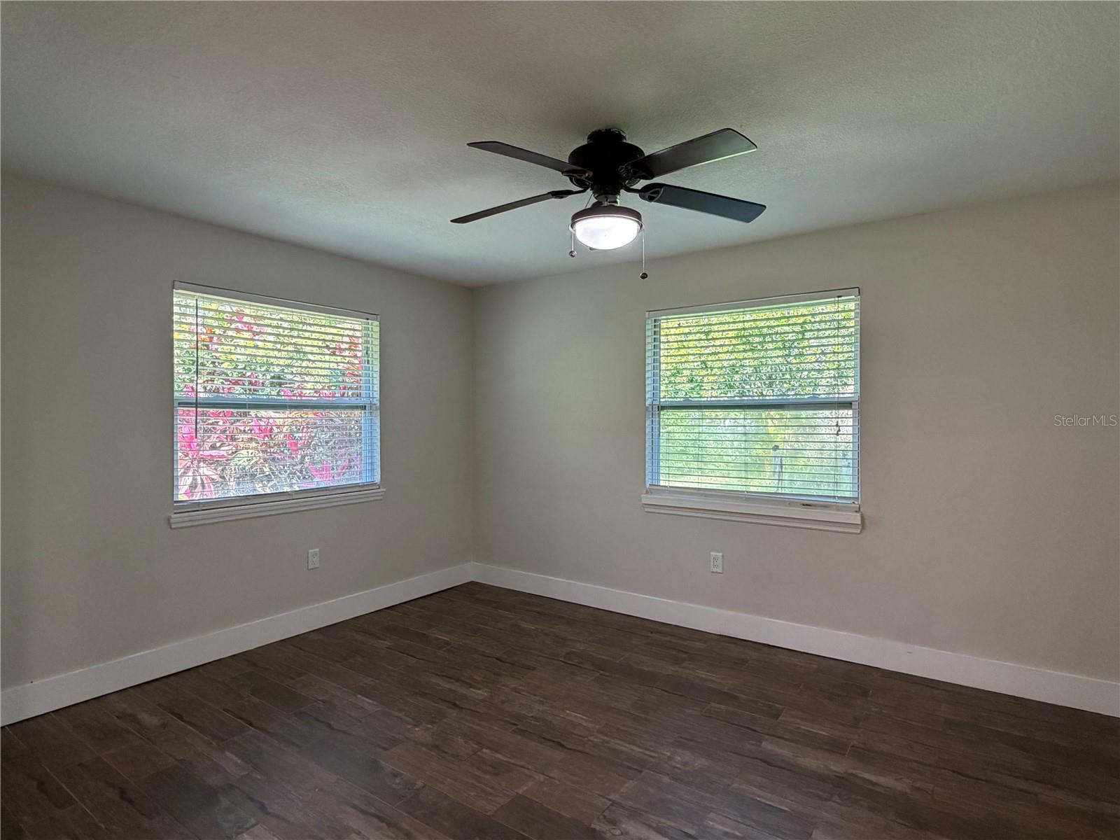 Image 17 of 30 For 14715 Bayonne Road