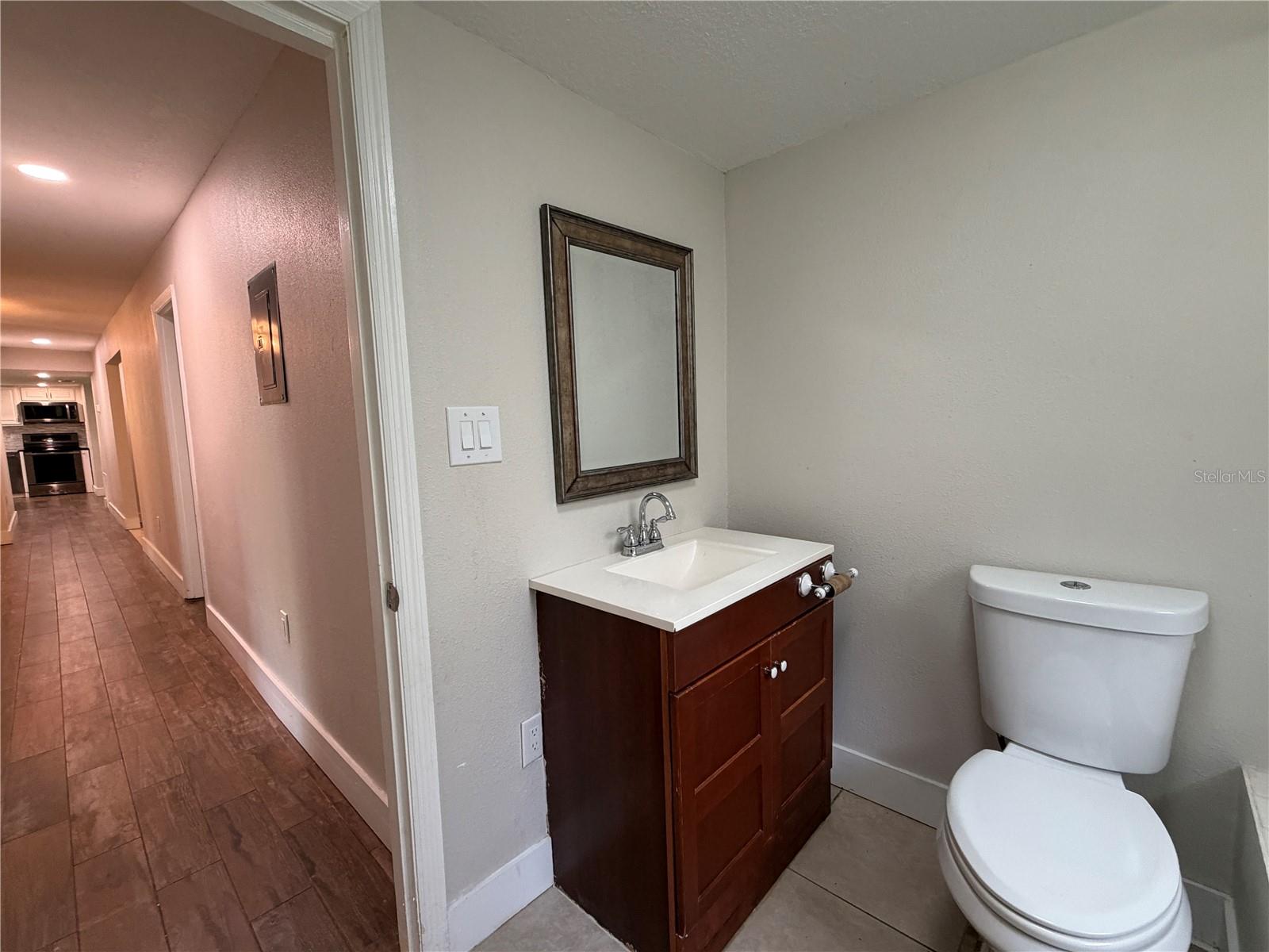 Image 20 of 30 For 14715 Bayonne Road