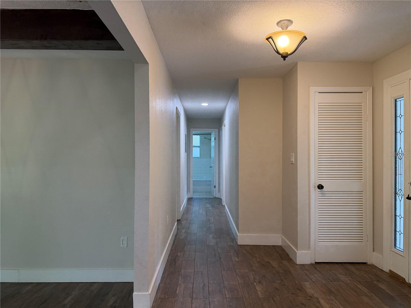 Image 7 of 30 For 14715 Bayonne Road