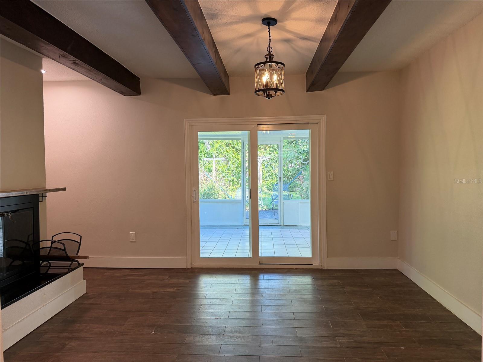 Image 9 of 30 For 14715 Bayonne Road