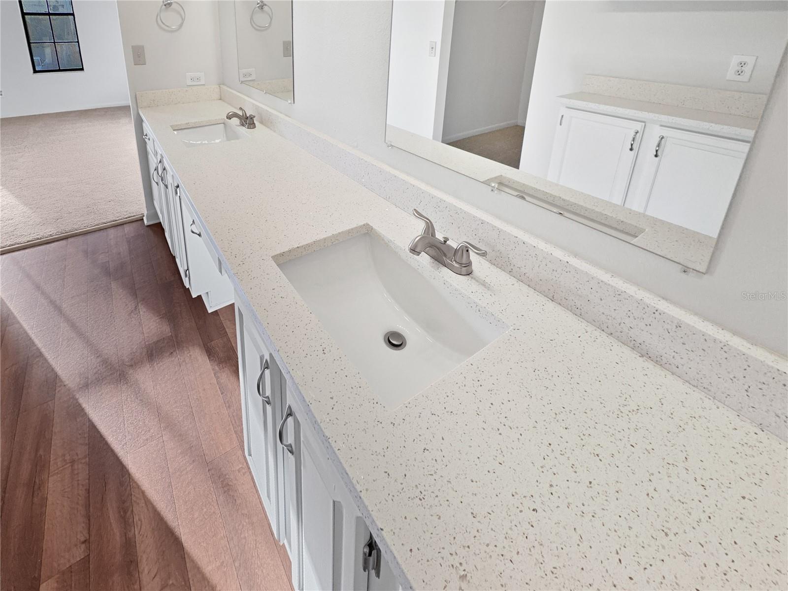 Image 24 of 29 For 3415 Bloomingdale Oaks Drive