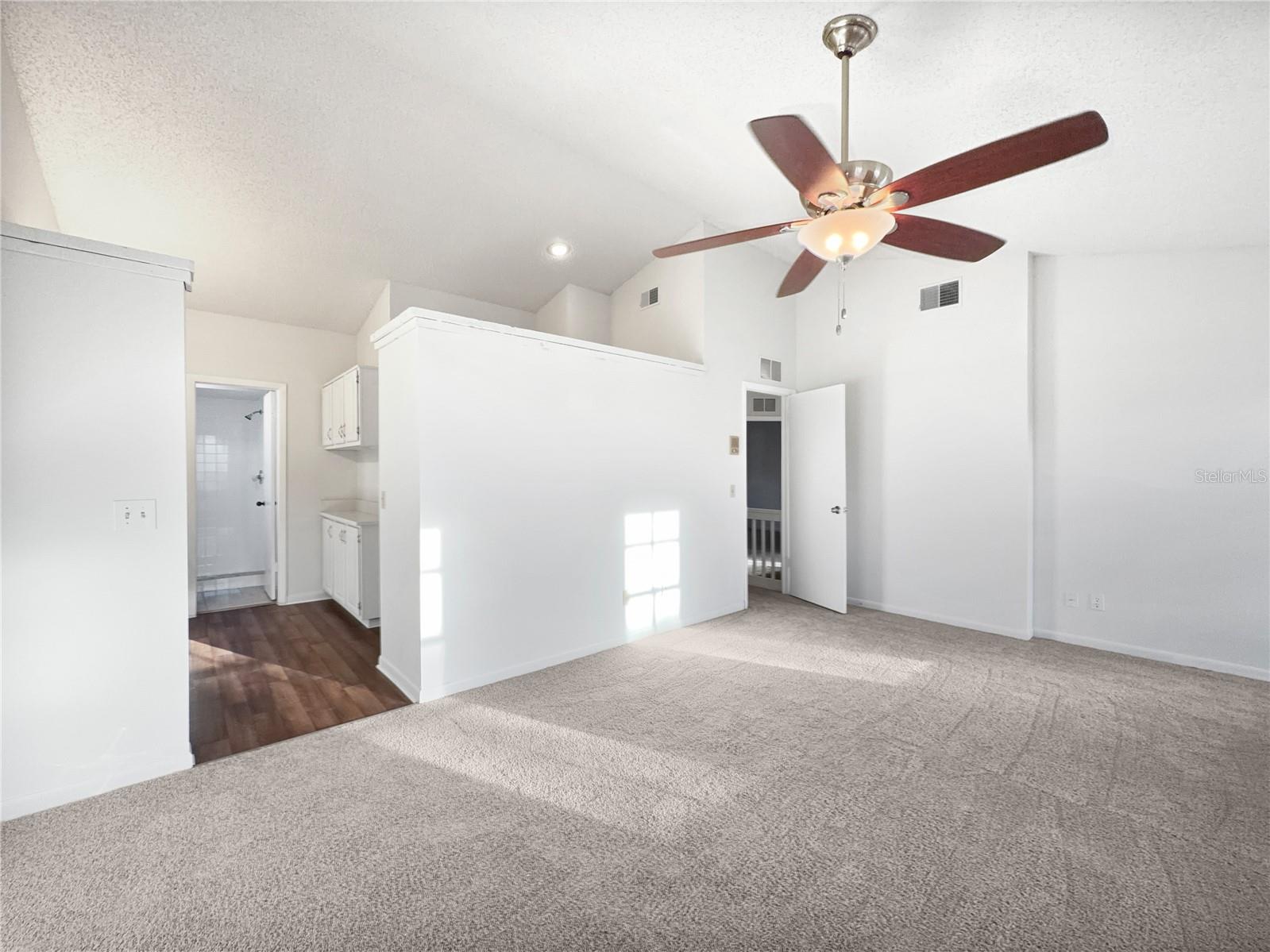 Image 4 of 29 For 3415 Bloomingdale Oaks Drive