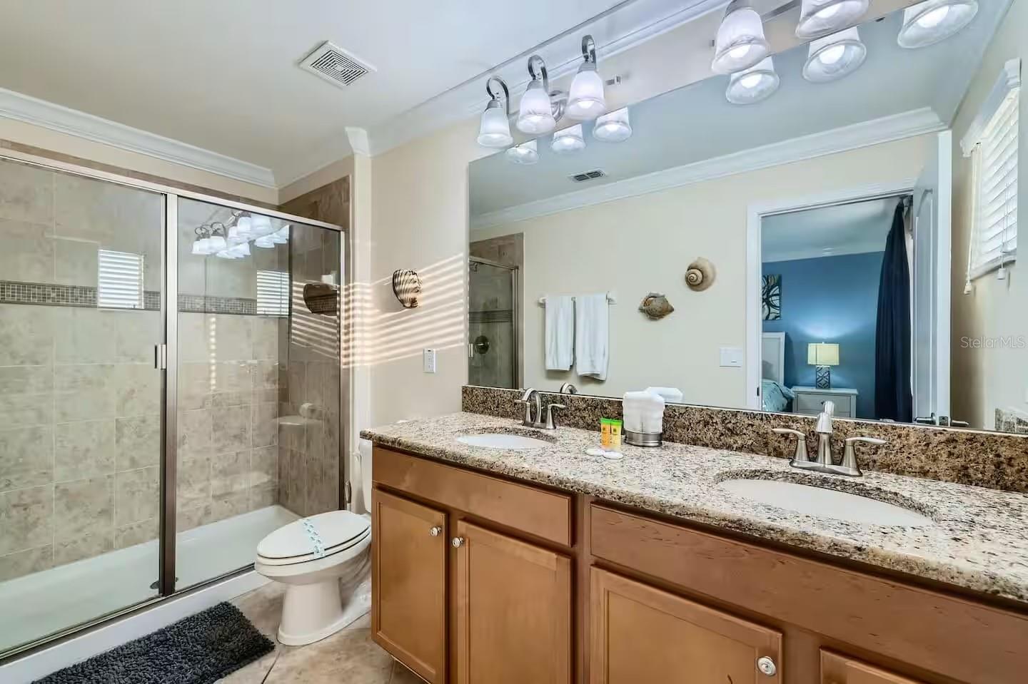 Image 22 of 42 For 2999 Buccaneer Palm Road