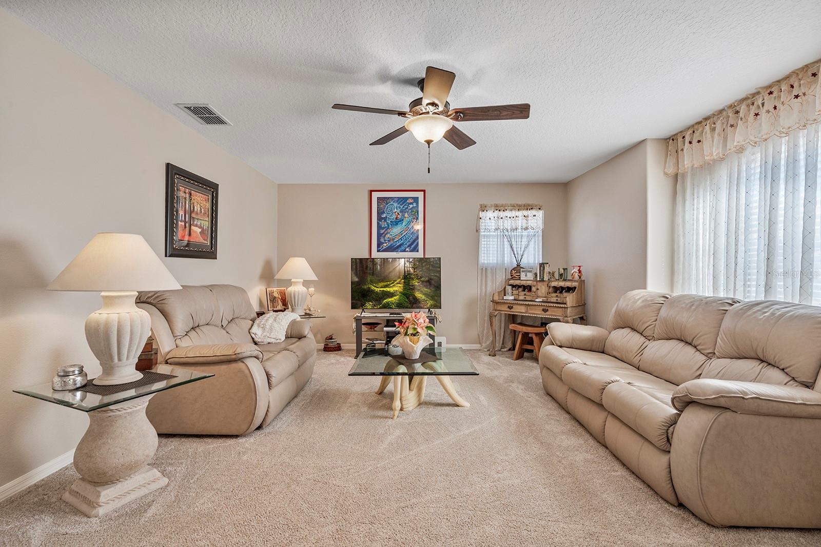 Image 37 of 98 For 2512 Bross Drive