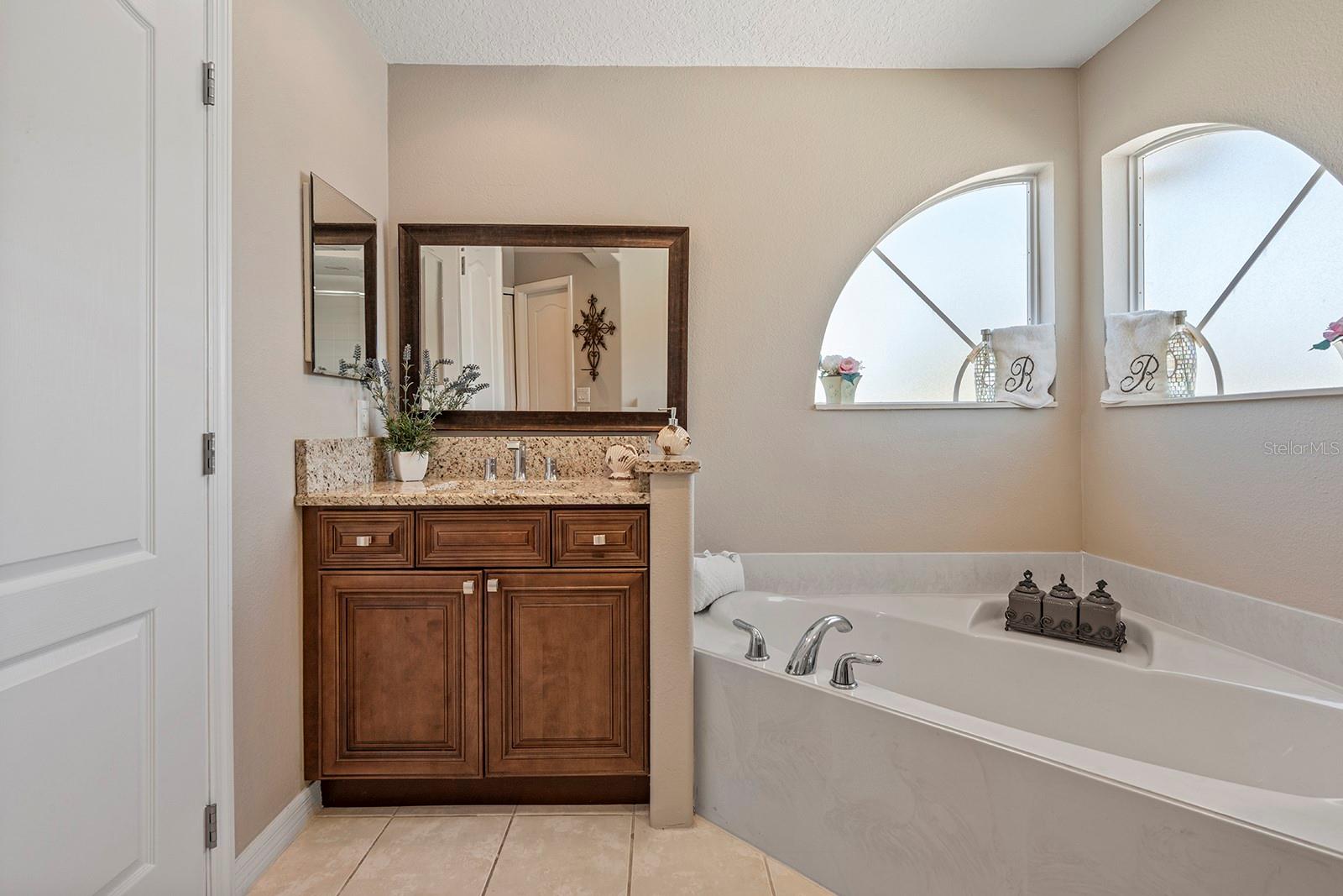 Image 46 of 98 For 2512 Bross Drive