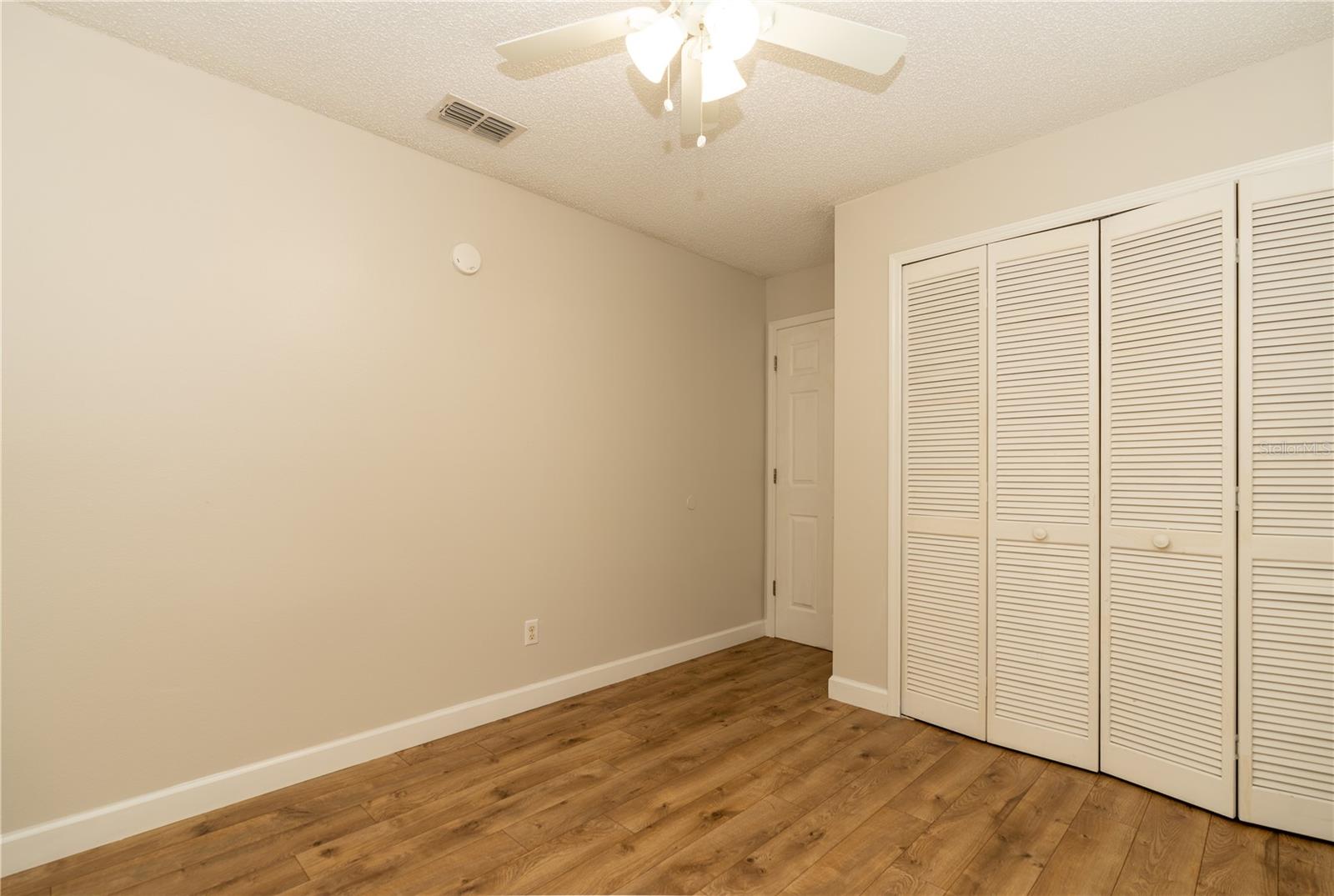 Image 13 of 27 For 11547 Grazeley Court