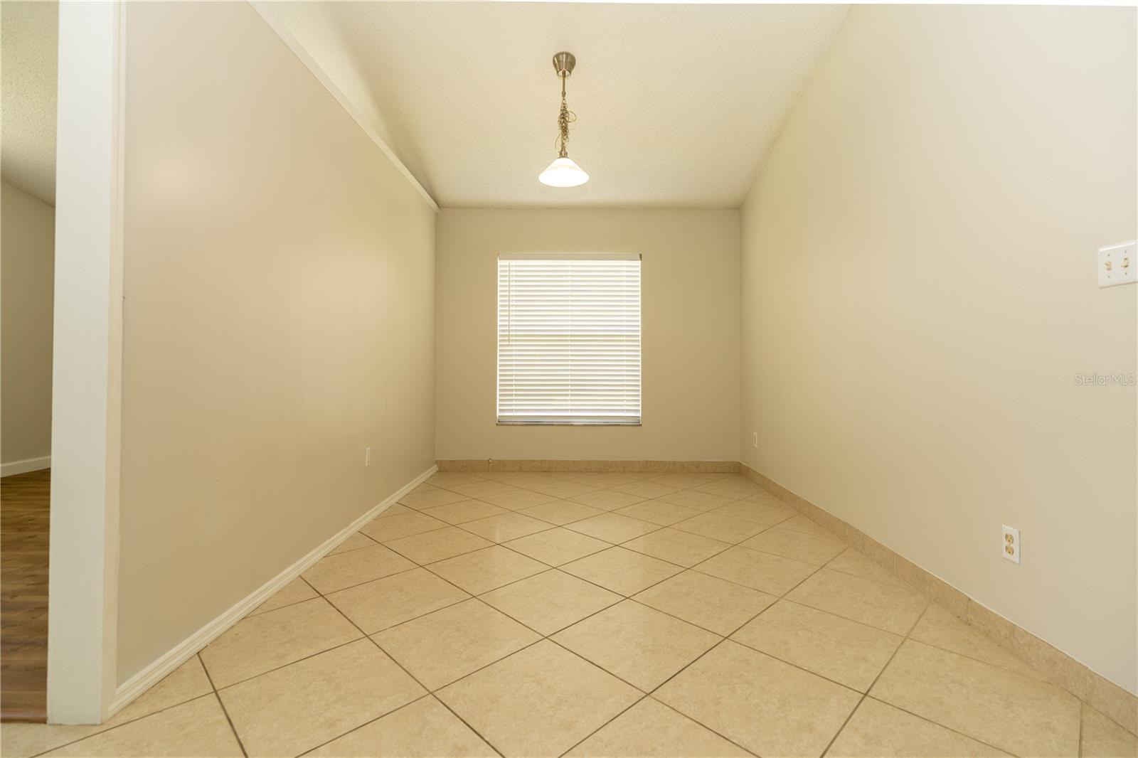 Image 3 of 27 For 11547 Grazeley Court