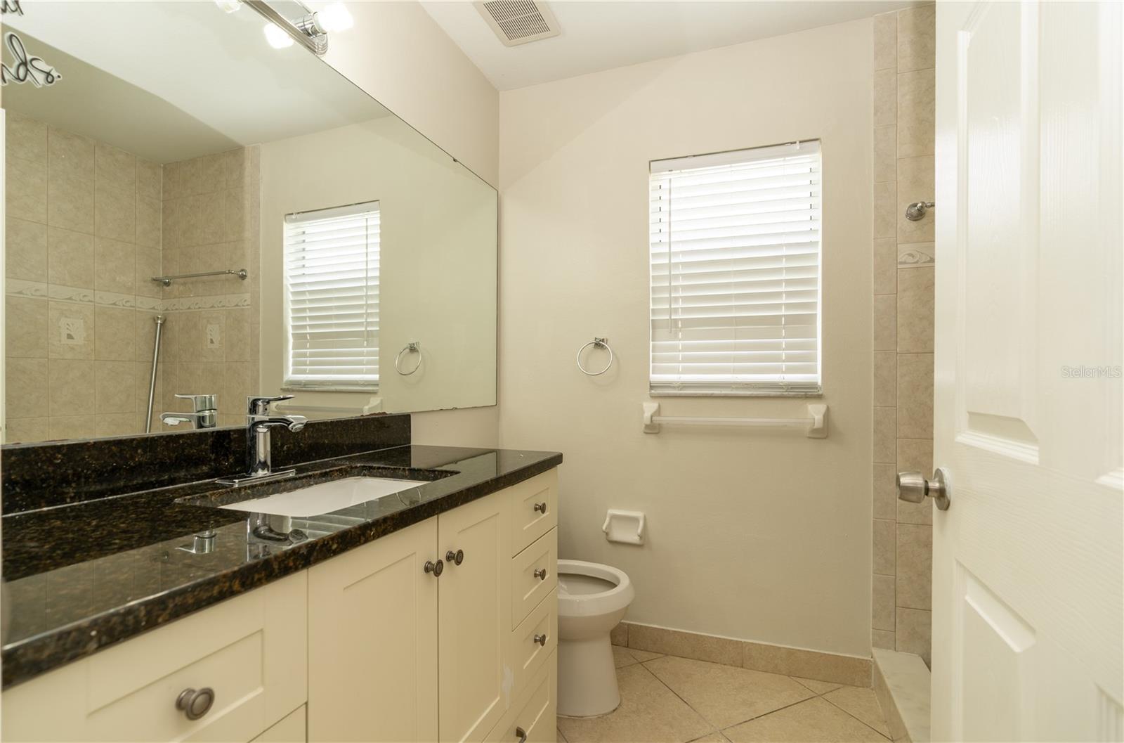 Image 9 of 27 For 11547 Grazeley Court