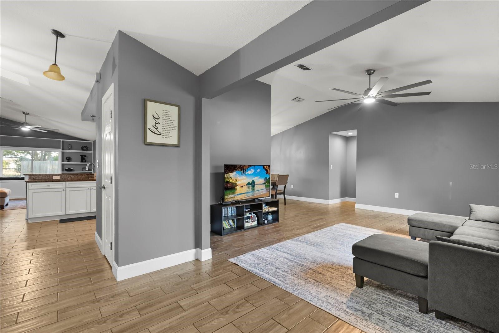 Image 22 of 31 For 4224 Rocky Ridge Place