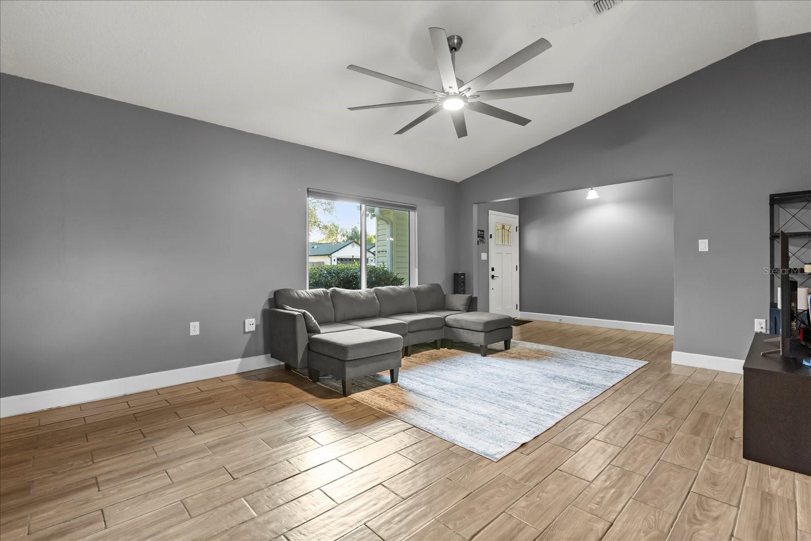 Image 7 of 31 For 4224 Rocky Ridge Place