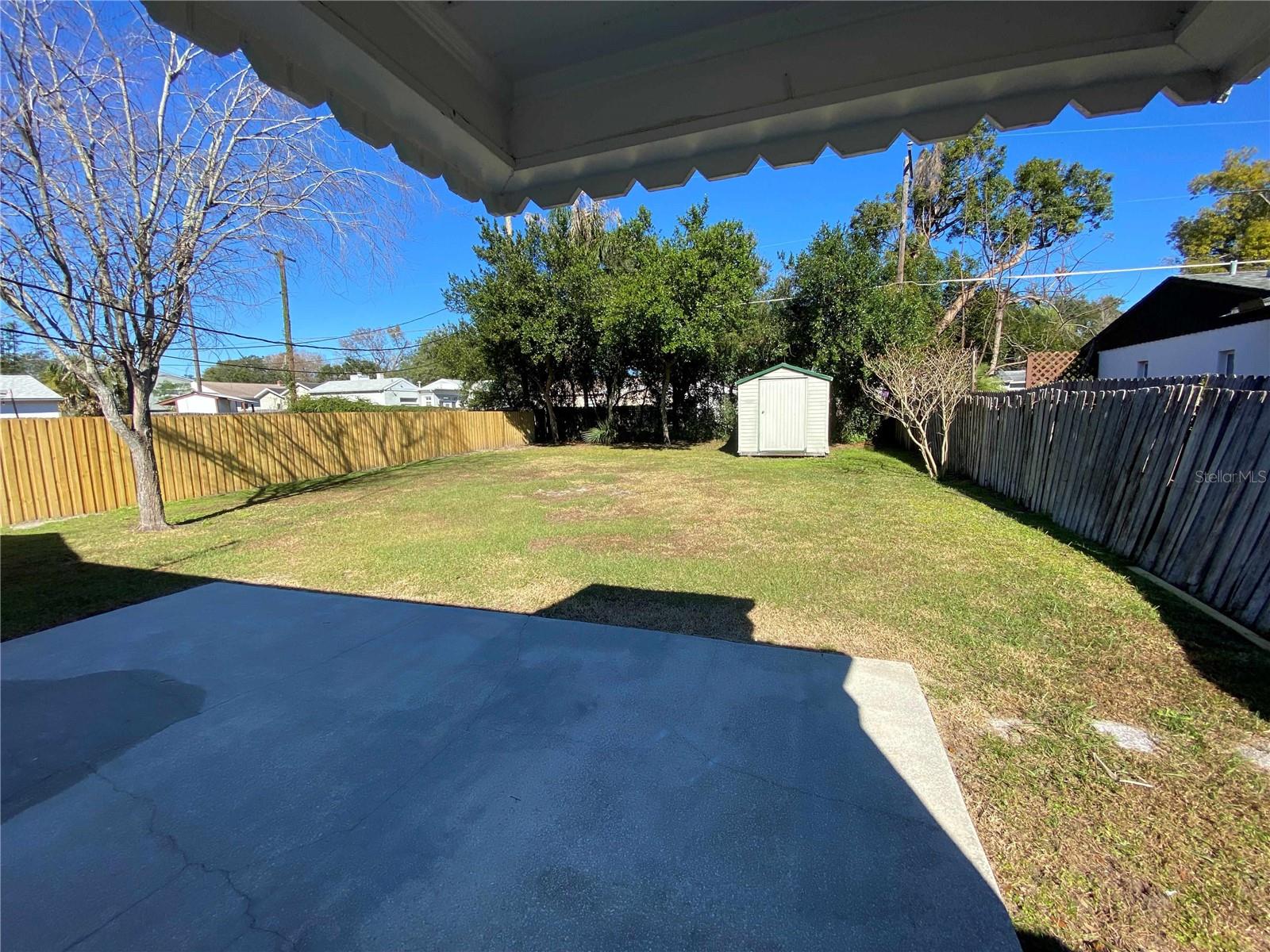 Image 18 of 20 For 419 Westminster Street