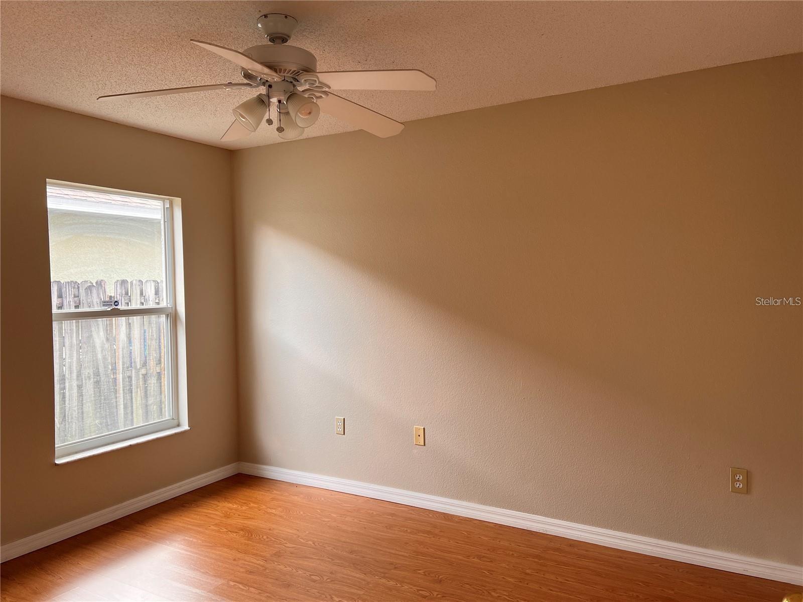 Image 12 of 27 For 13520 Hawkeye Drive