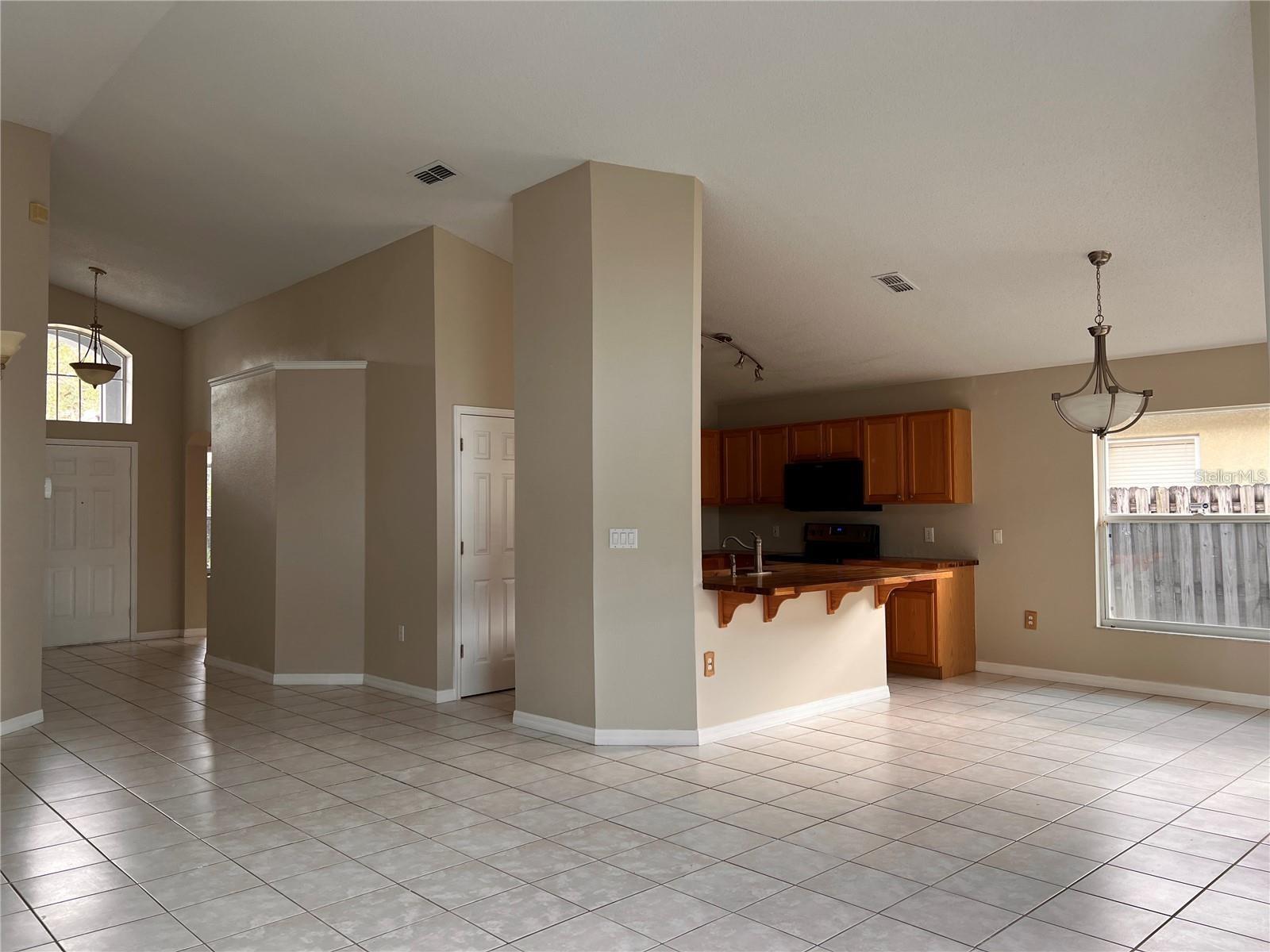 Image 5 of 27 For 13520 Hawkeye Drive