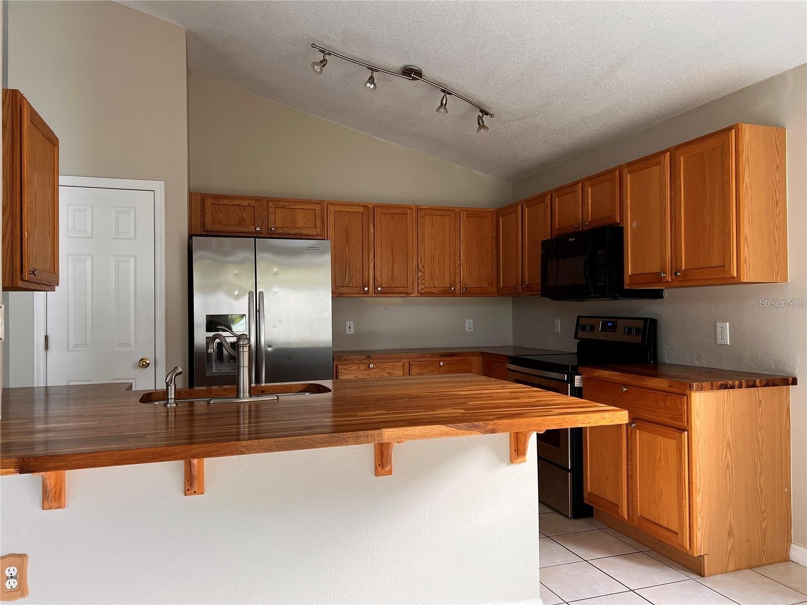 Image 8 of 27 For 13520 Hawkeye Drive